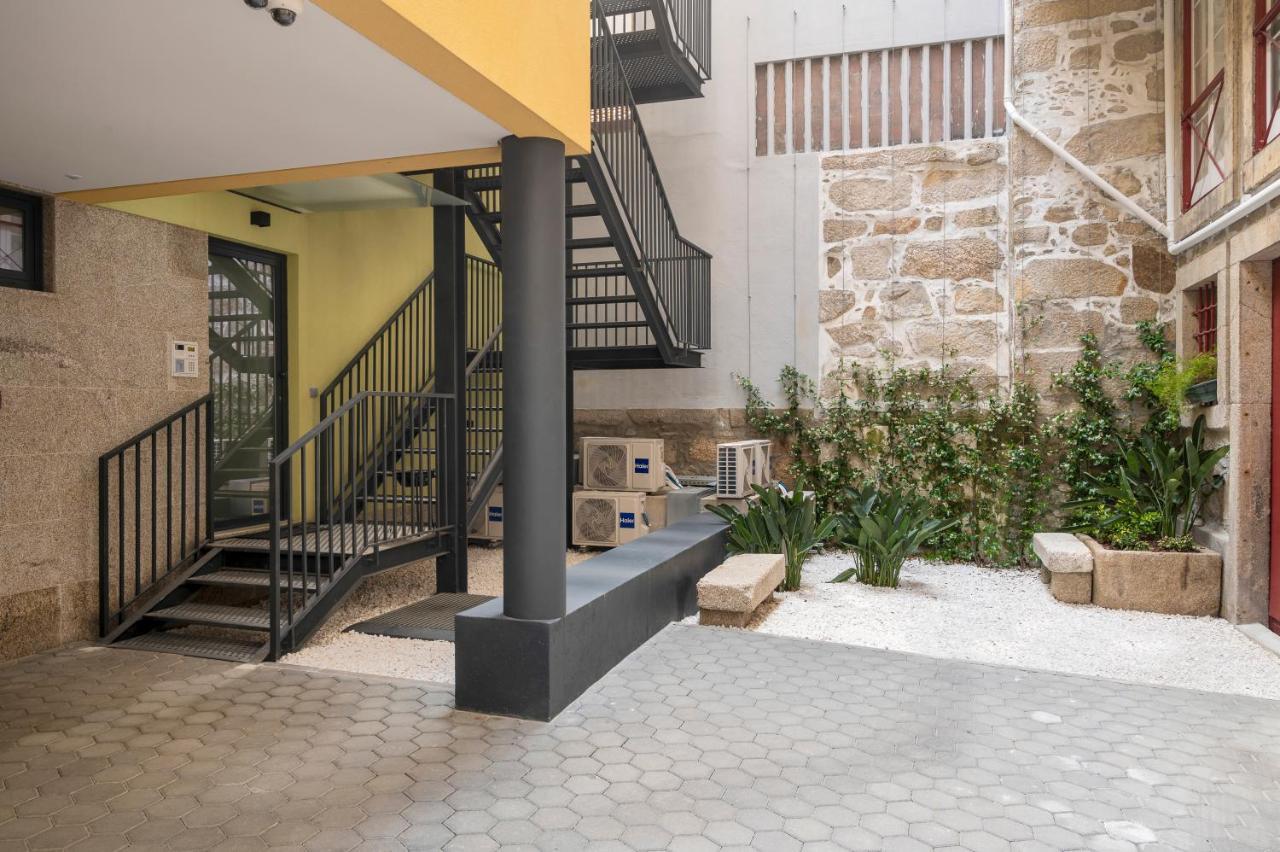 Strelitzia Apartment, By Bolhao Residences Porto Bagian luar foto